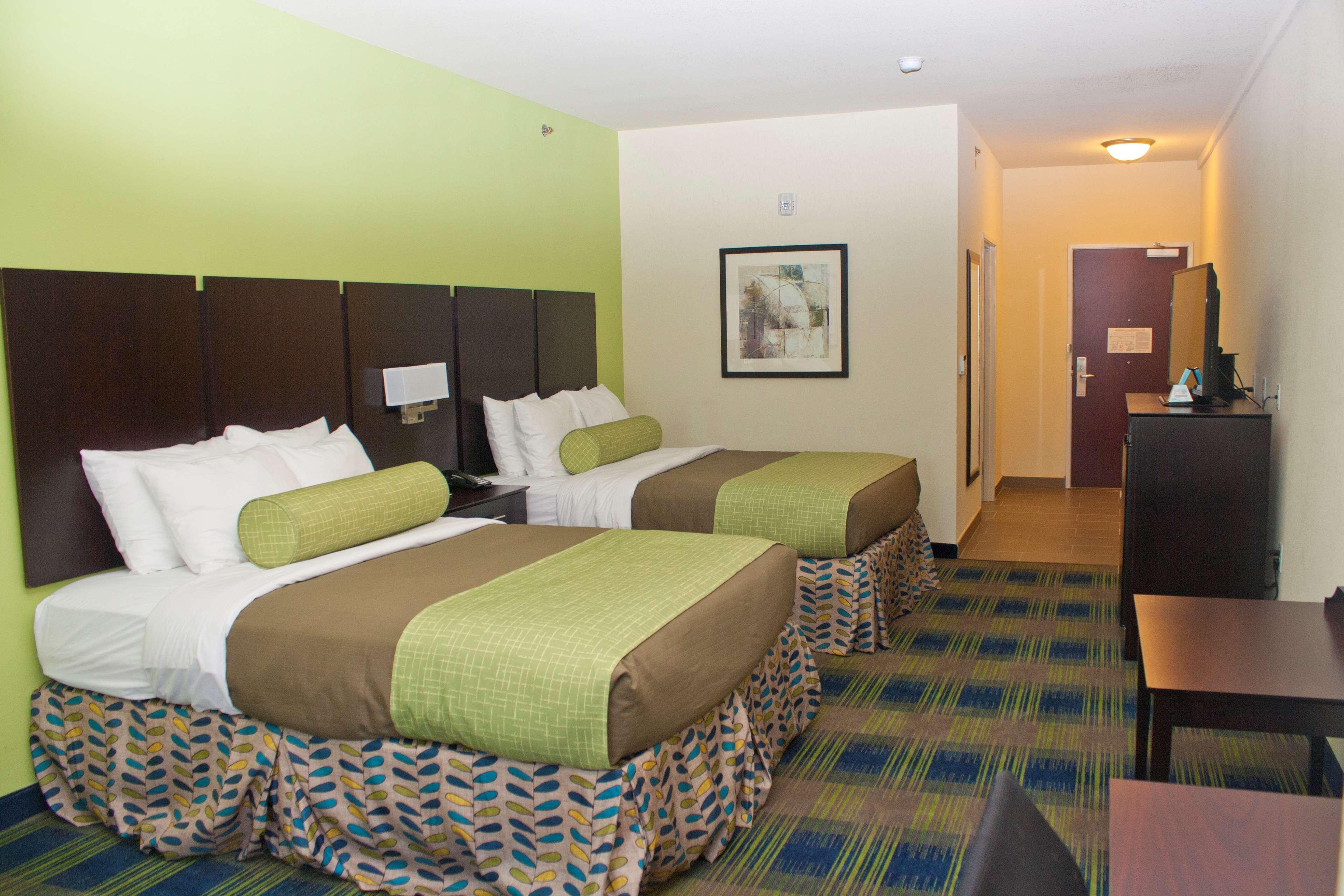 Best Western Plus Pratt מראה חיצוני תמונה
