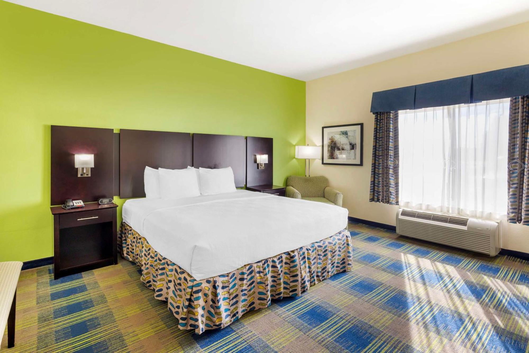 Best Western Plus Pratt מראה חיצוני תמונה