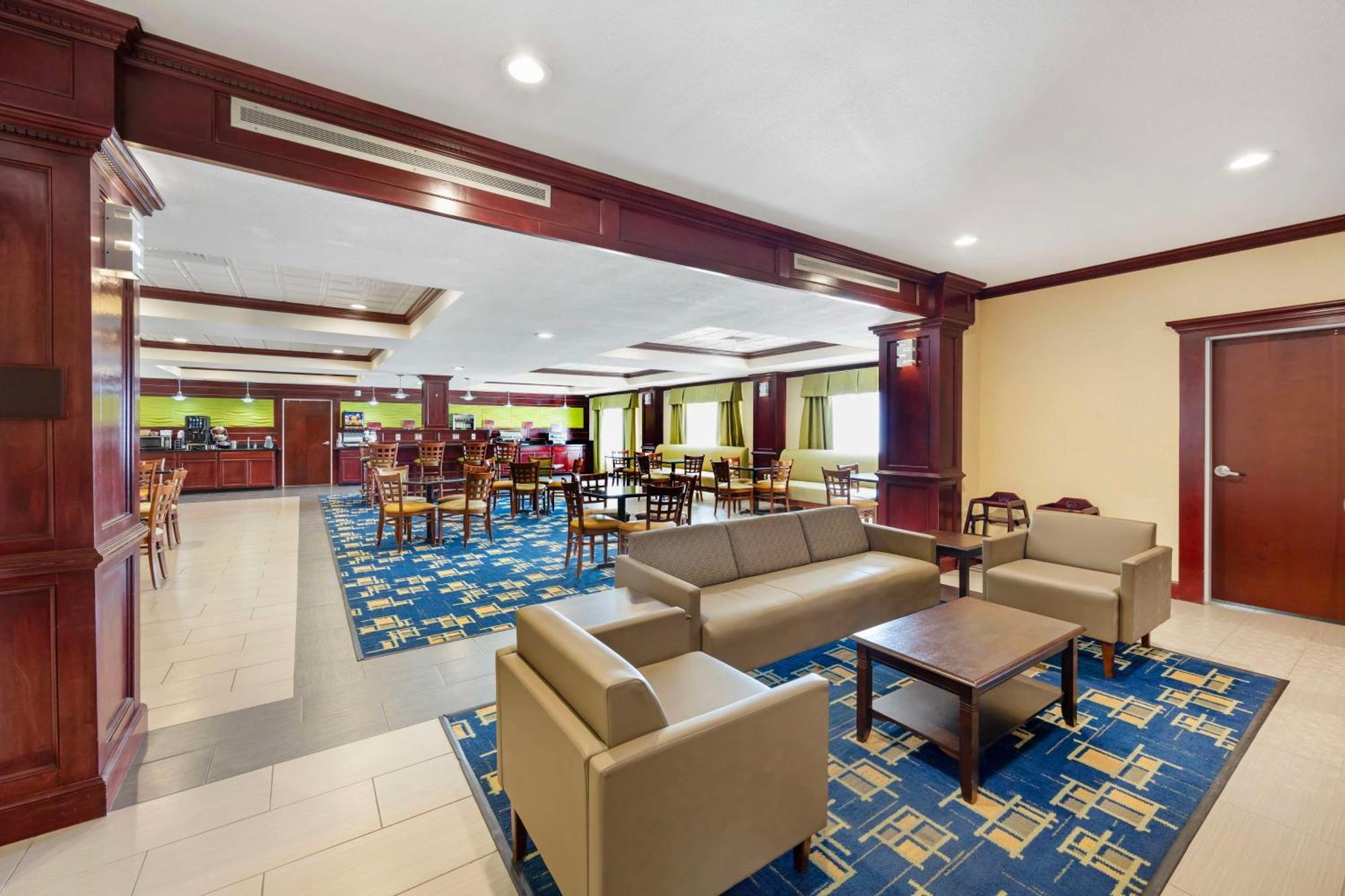 Best Western Plus Pratt מראה חיצוני תמונה
